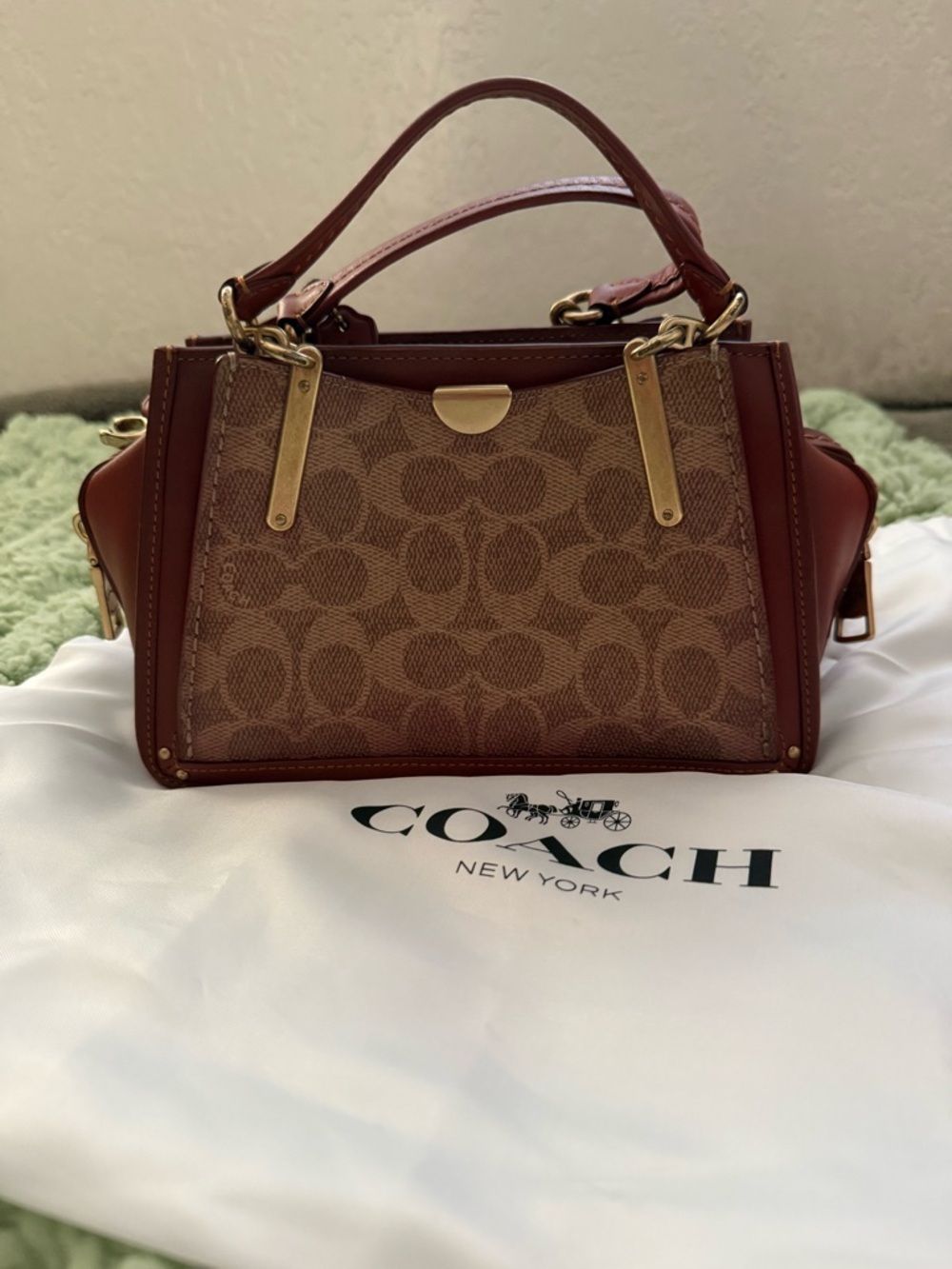 Coach Dreamer 21 Signature Canvas & Leather Mini Crossbody Bag - Picture 2 of 16